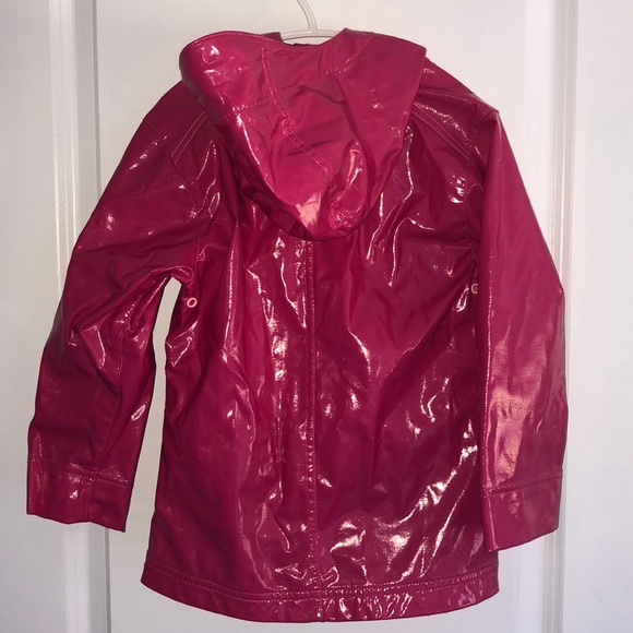 Columbia Raincoat - fushia, size 4T - Picture 3 of 4